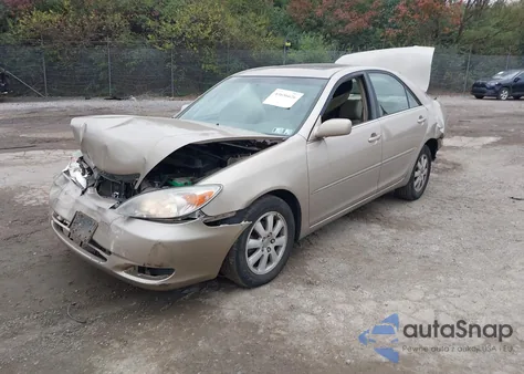 2002 Toyota Camry Xle from USA, damaged, VIN 4T1BE32K92U618452